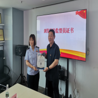 徐州市云龍區(qū)稅務局領導一行到我公司調研指導